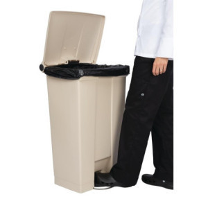 Μπεζ Κάδος με Πεντάλ 87L Rubbermaid Step-On: Ανθεκτικότητα και Υγιεινή