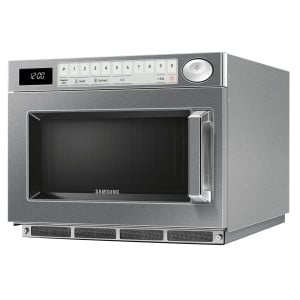 Four Professional Microwave Digital Control - 1850 W