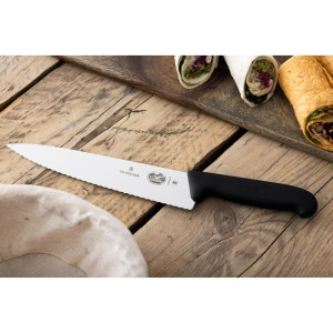 Serrated Blade Carving Knife 22 cm - Victorinox - Fourniresto