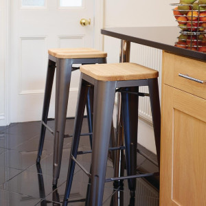High Steel Gray Bistro Stool with Wooden Seat - Set of 4 - Bolero