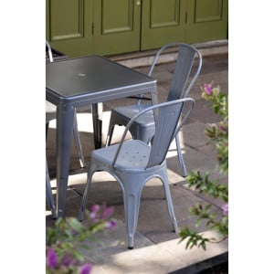 Square Table in Metallic Grey Steel - W 668 x D 668 mm - Bolero