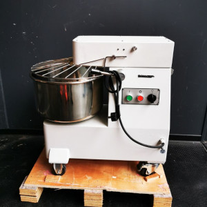 Επαγγελματικός Πλανητικός Μίξερ 20L Dynasteel